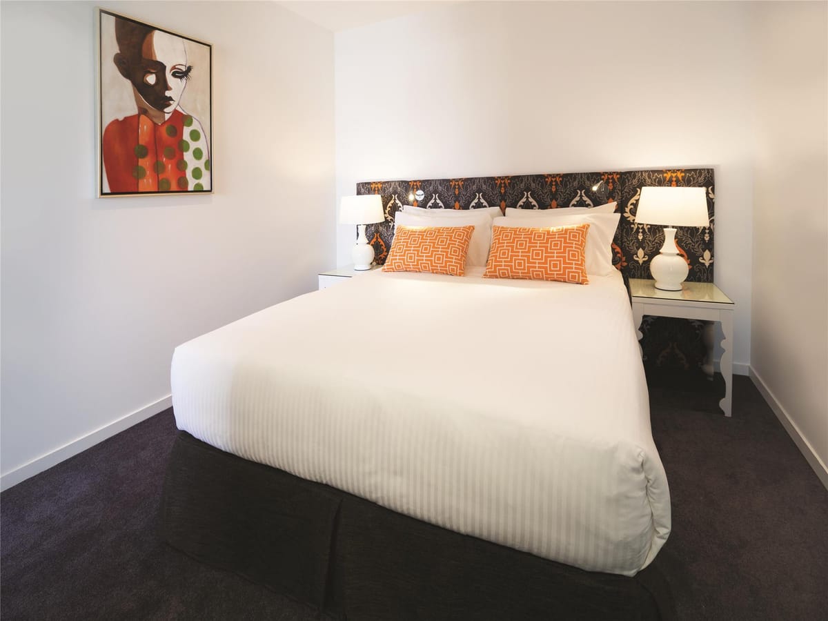 Oaks Melbourne South Yarra Suites — 5