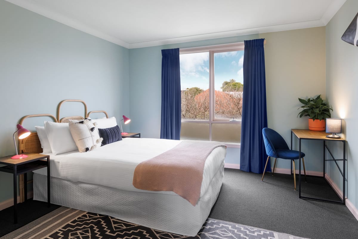 Roamer St Kilda — 2