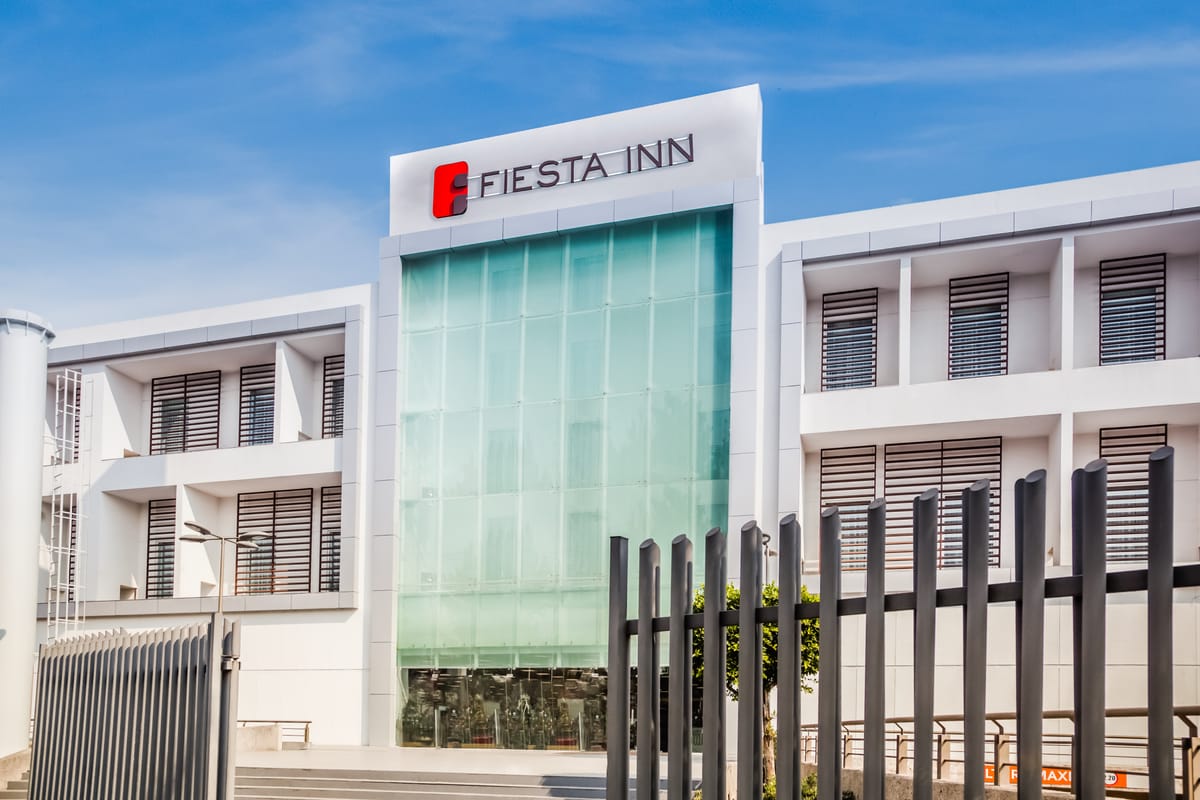 Fiesta Inn Plaza Central Aeropuerto — 3