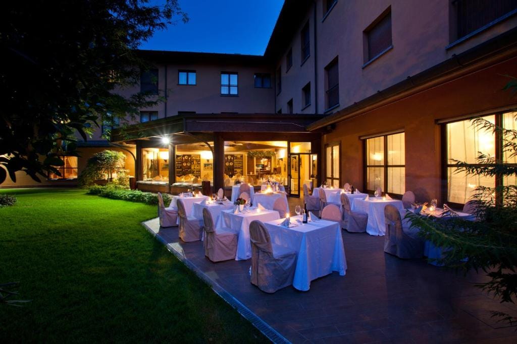 Brianteo Hotel Residence and Restaurant