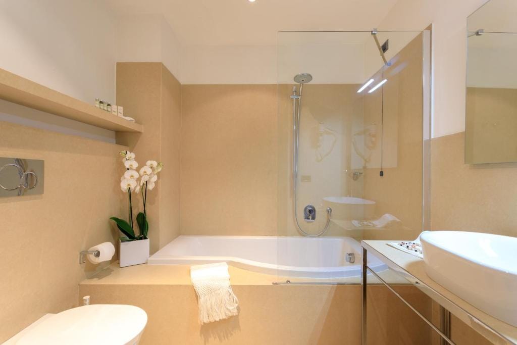 Brianteo Hotel Residence and Restaurant — 2
