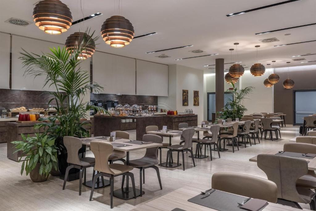 Hilton Garden Inn Milan North — 2