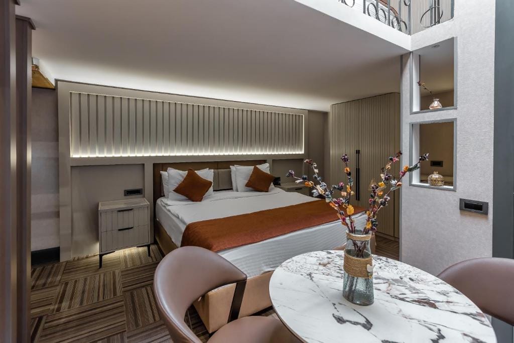 Nizami Central Park Hotel — 5