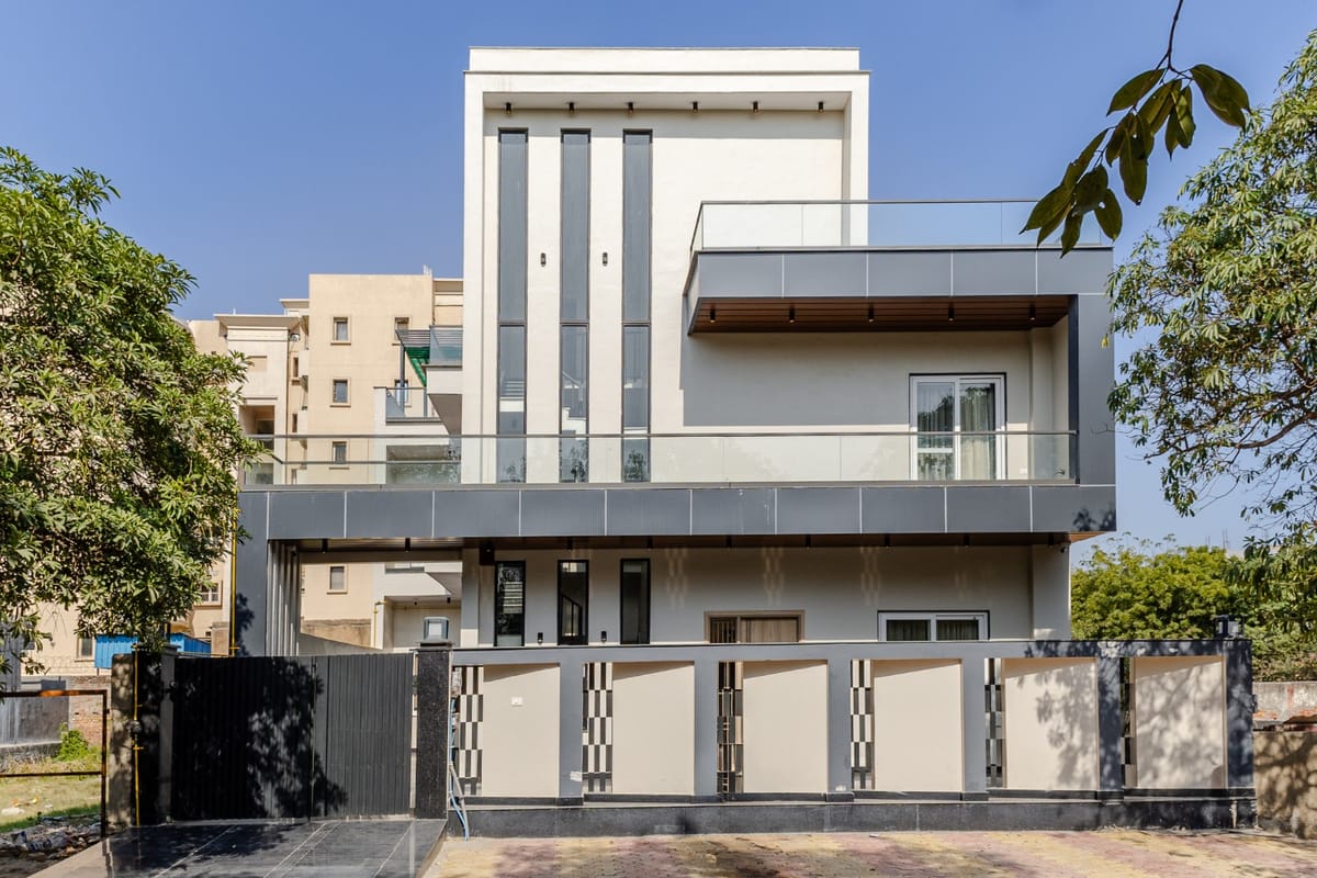 Lime Tree Villa and Vista Near Pari Chowk Greater Noida