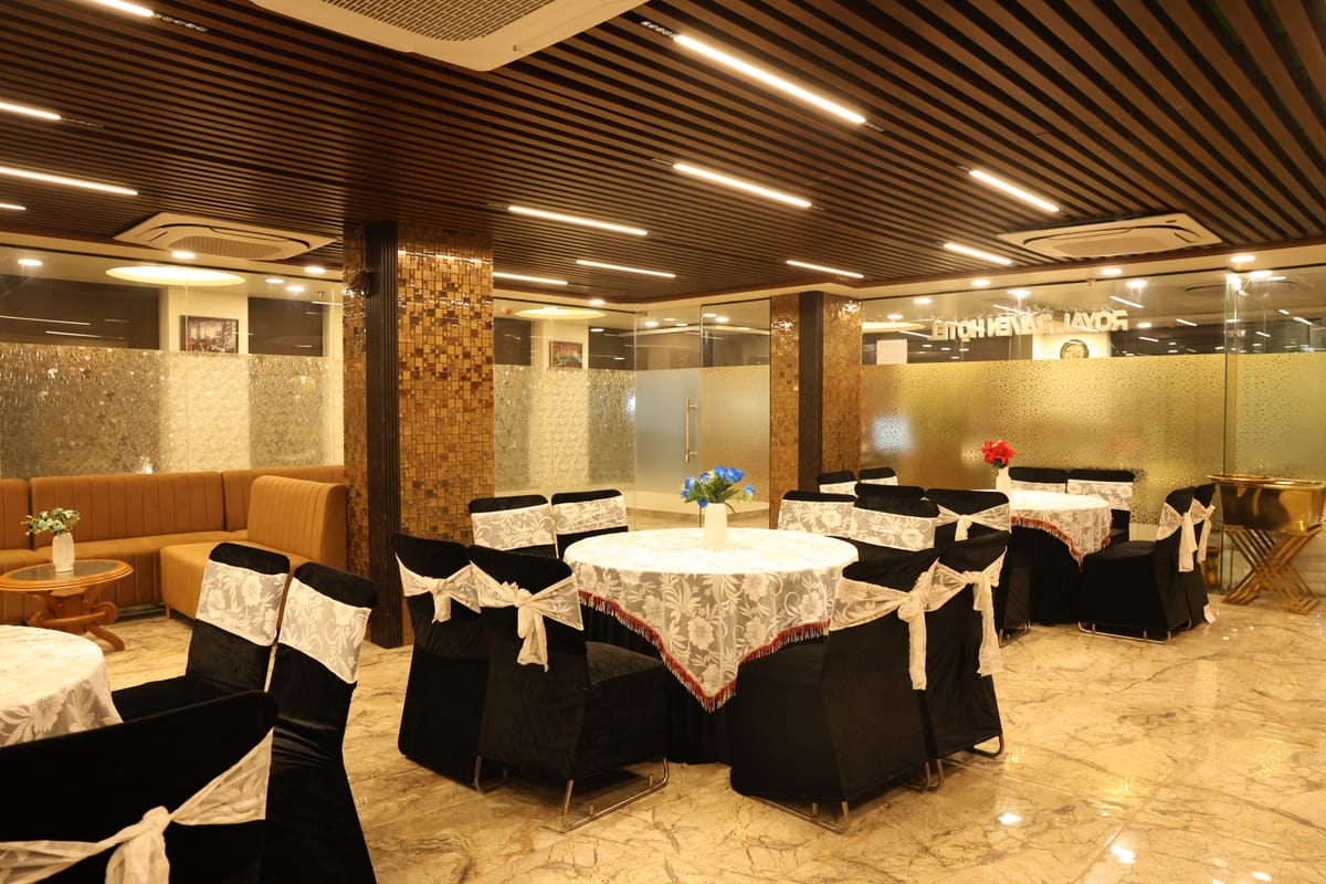 Royal Raven Hotel & Banquet' Greater Noida Nearby India Expo Centre & Mart — 5