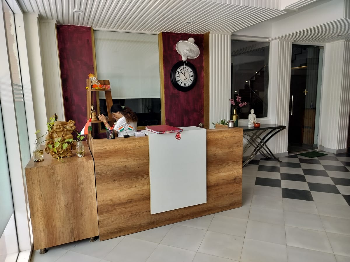 Saffron Inn — 5