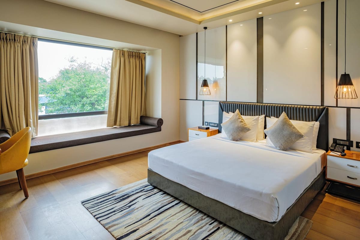 Udman Hotel Greater Noida — 4