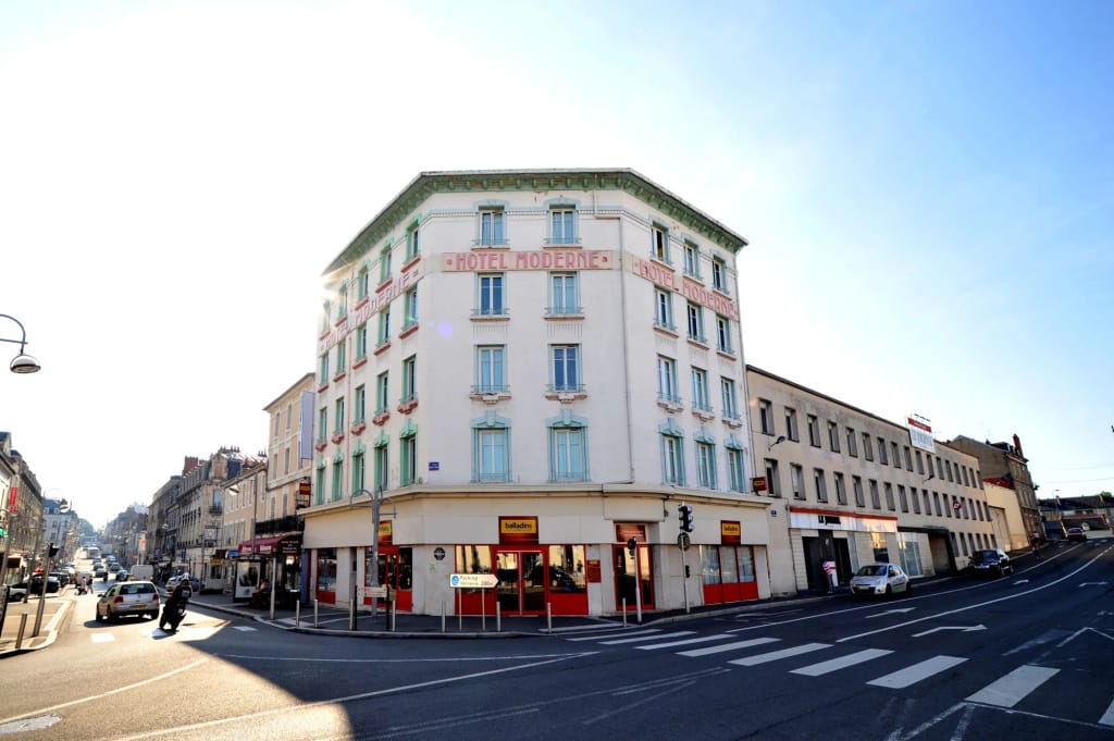 Brit Hotel Confort Nevers Centre Gare — 5