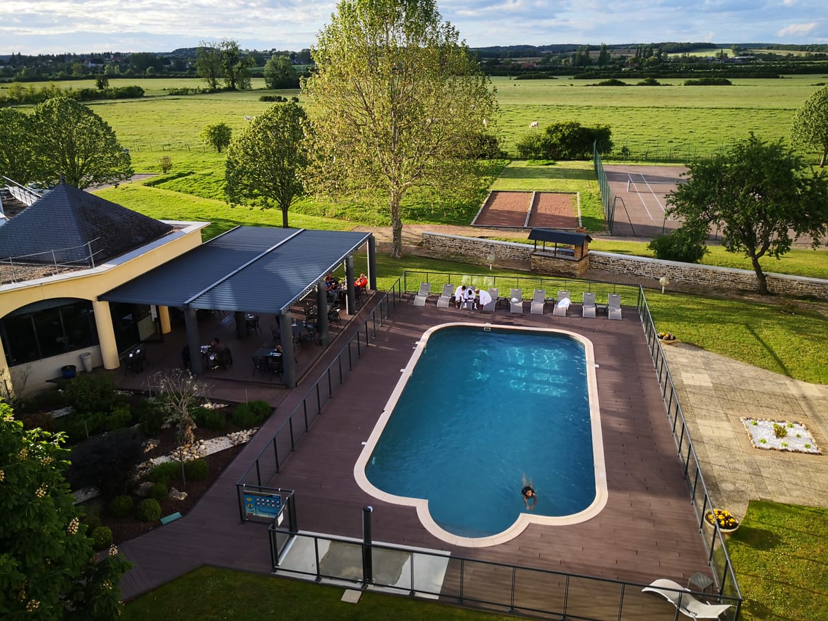 Hôtel Restaurant Le Paddock