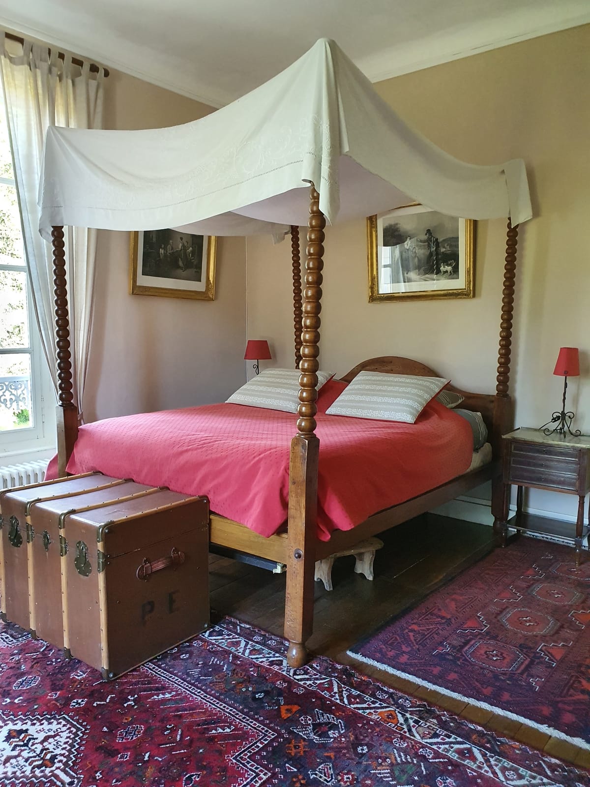 Manoir de Curty — 5