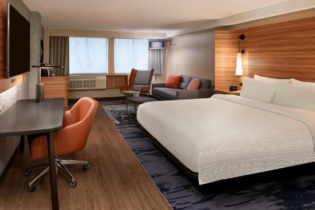 Fairfield Inn by Marriott Montreal Downtown — 2