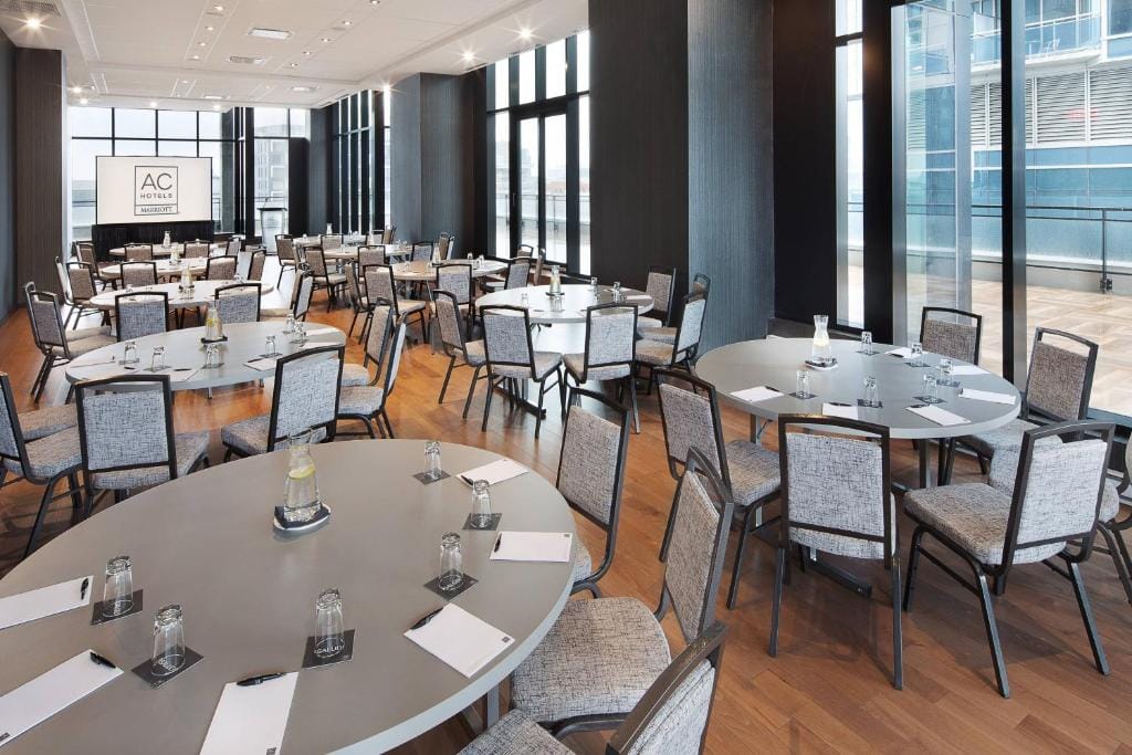 Hôtel AC Montréal Centre-ville — 5