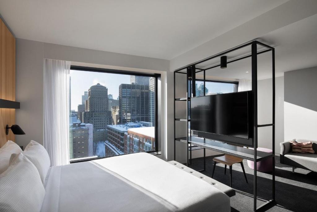 Hotel Monville — 2