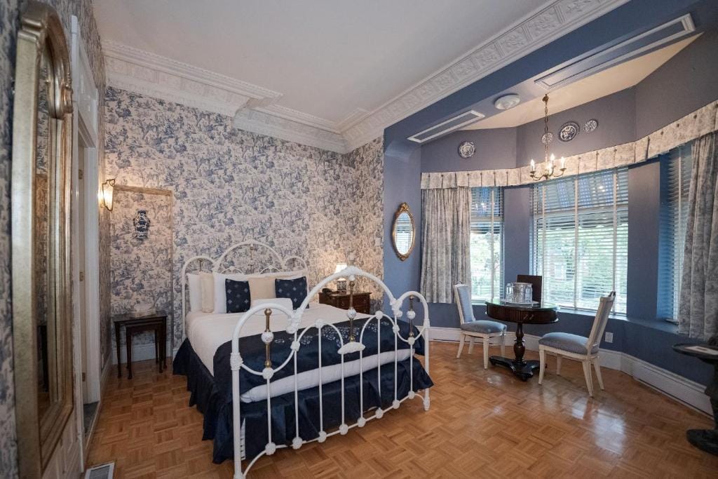 Manoir Sherbrooke — 2