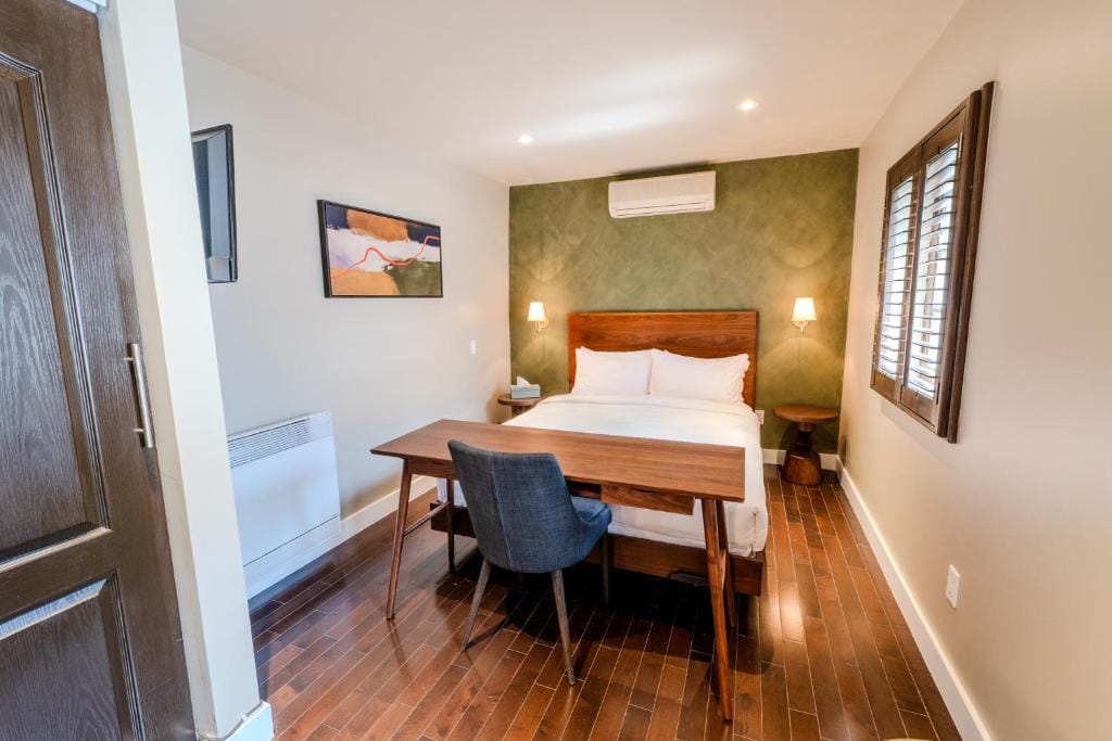 Self Check-In Boutique Hotel - Quartier latin - Room 203
