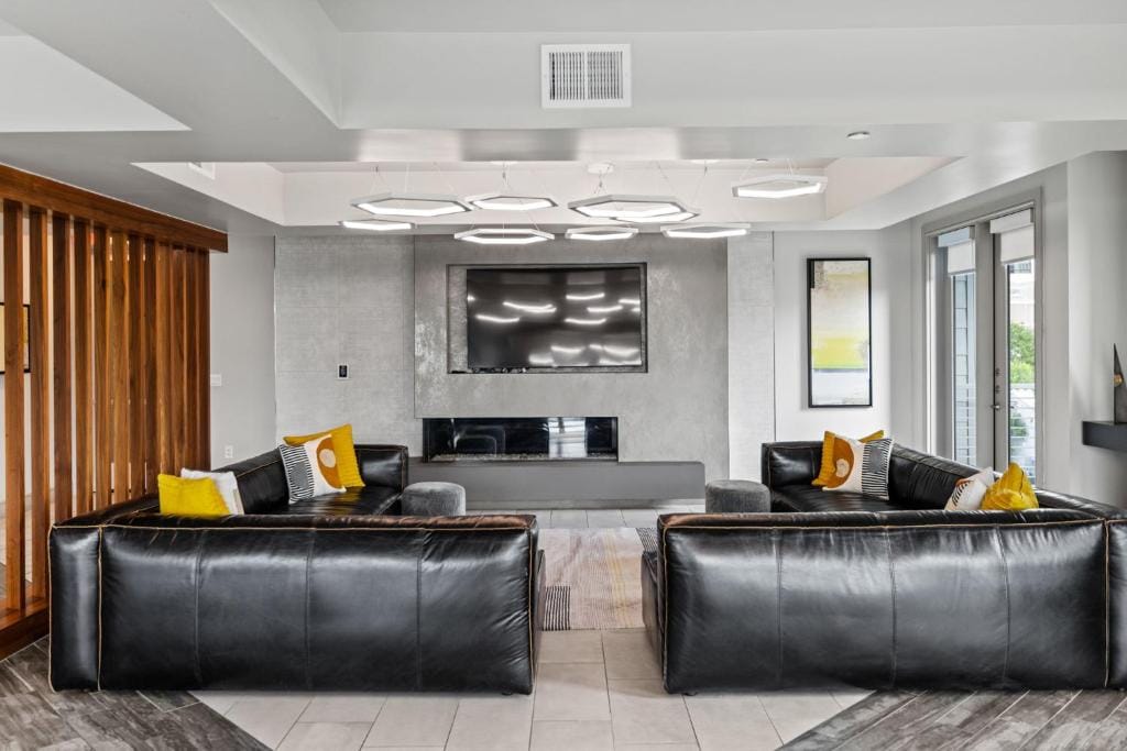 Placemakr Austin Downtown, Apartments by Hilton — 2