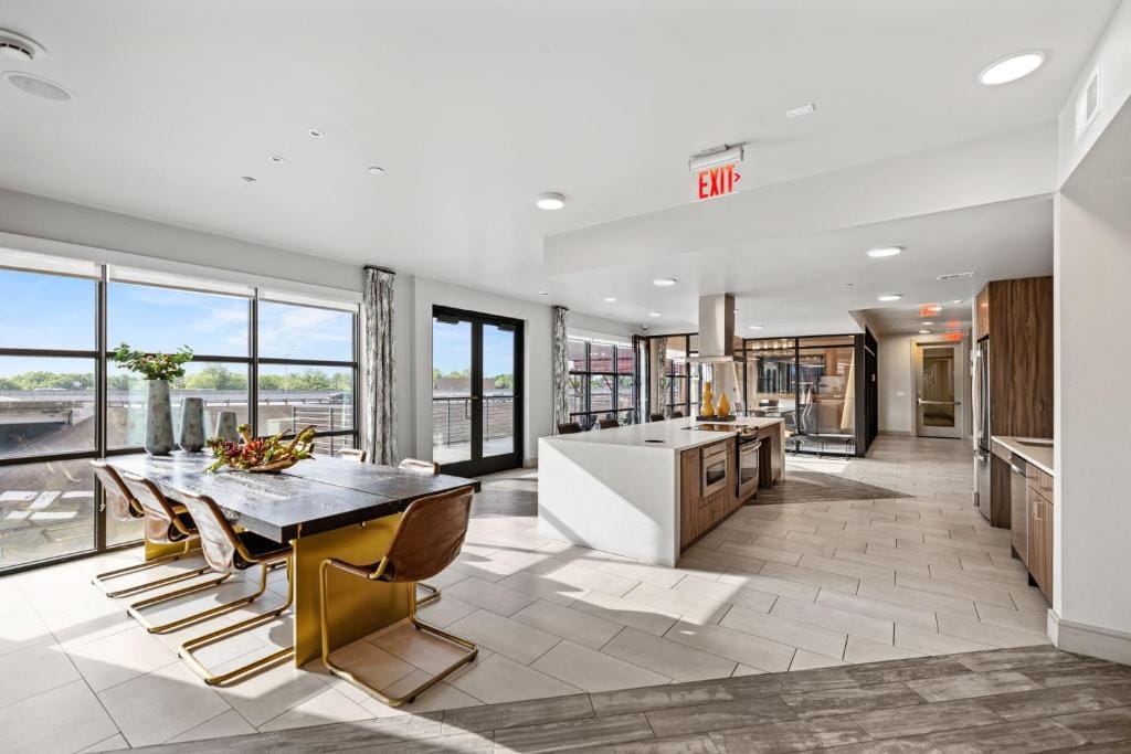 Placemakr Austin Downtown, Apartments by Hilton — 3