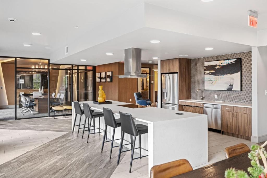 Placemakr Austin Downtown, Apartments by Hilton — 5