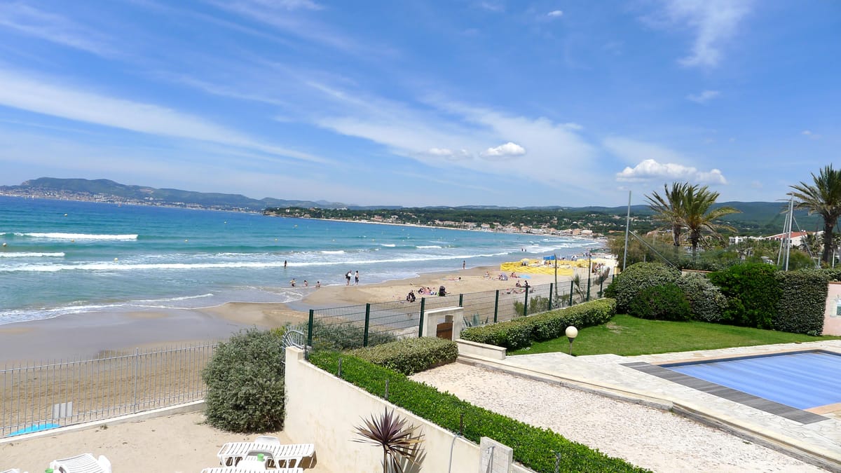 Hôtel Au Tapis De Sable — 3