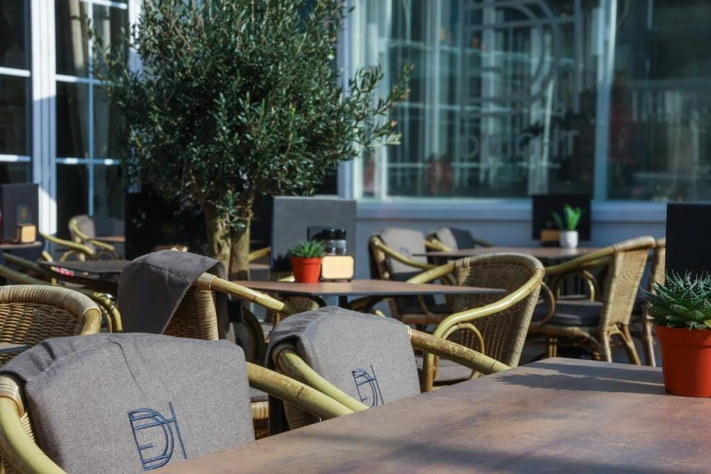 Hotel Grand Cafe Deight — 5
