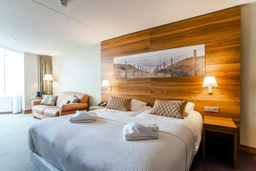 Suite with stunning sea view — 3
