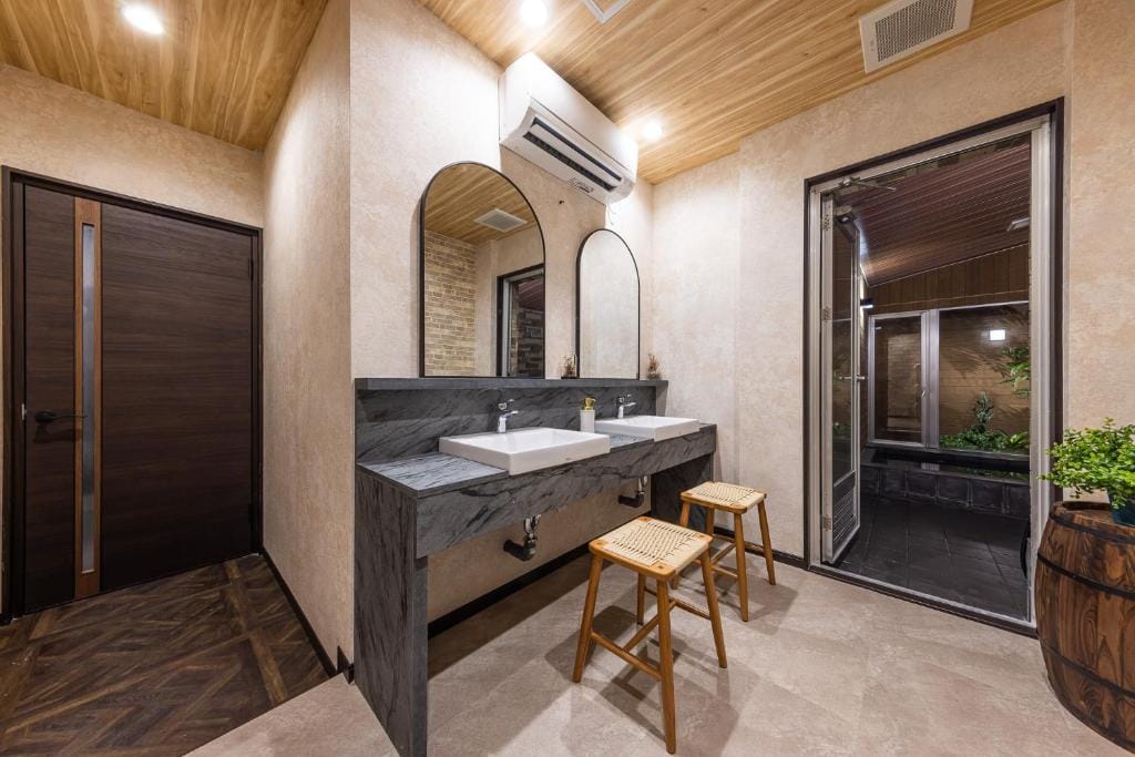 Almeria Hotel Yamanakako アルメリアホテル山中湖 — 3