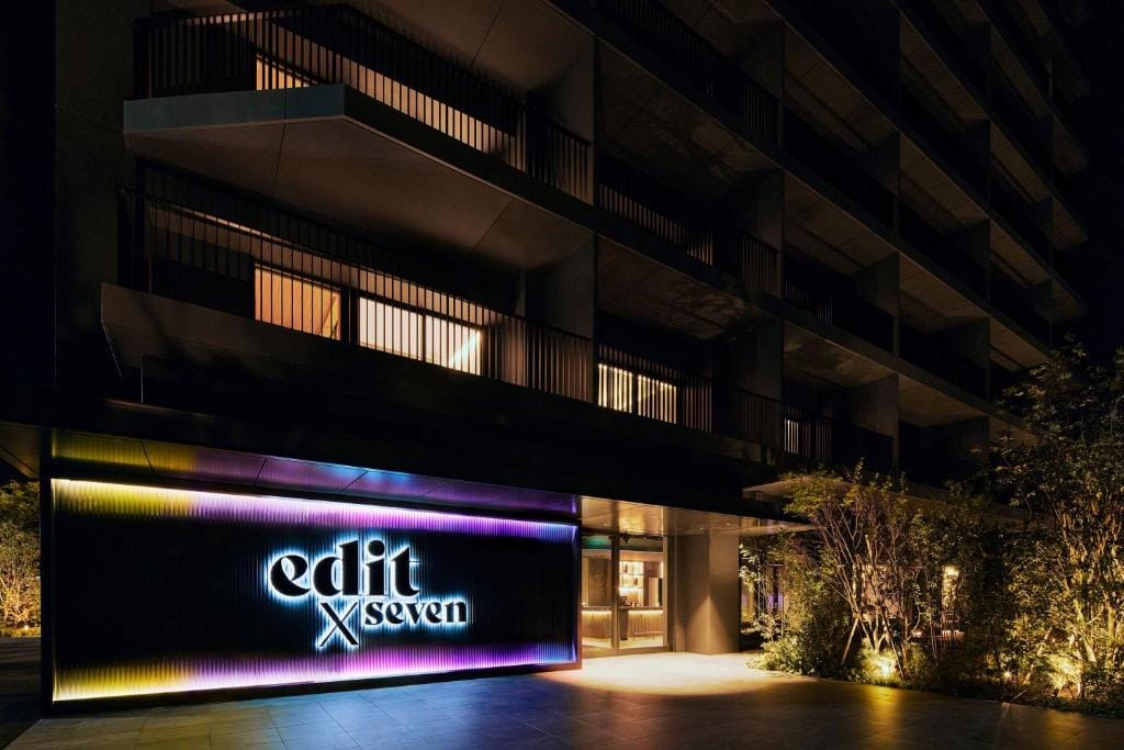 edit x seven FUJI GOTEMBA — 2