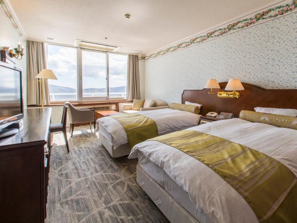 Hotel Mt. Fuji — 2