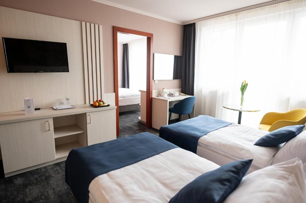Airport Hotel Budapest — 2