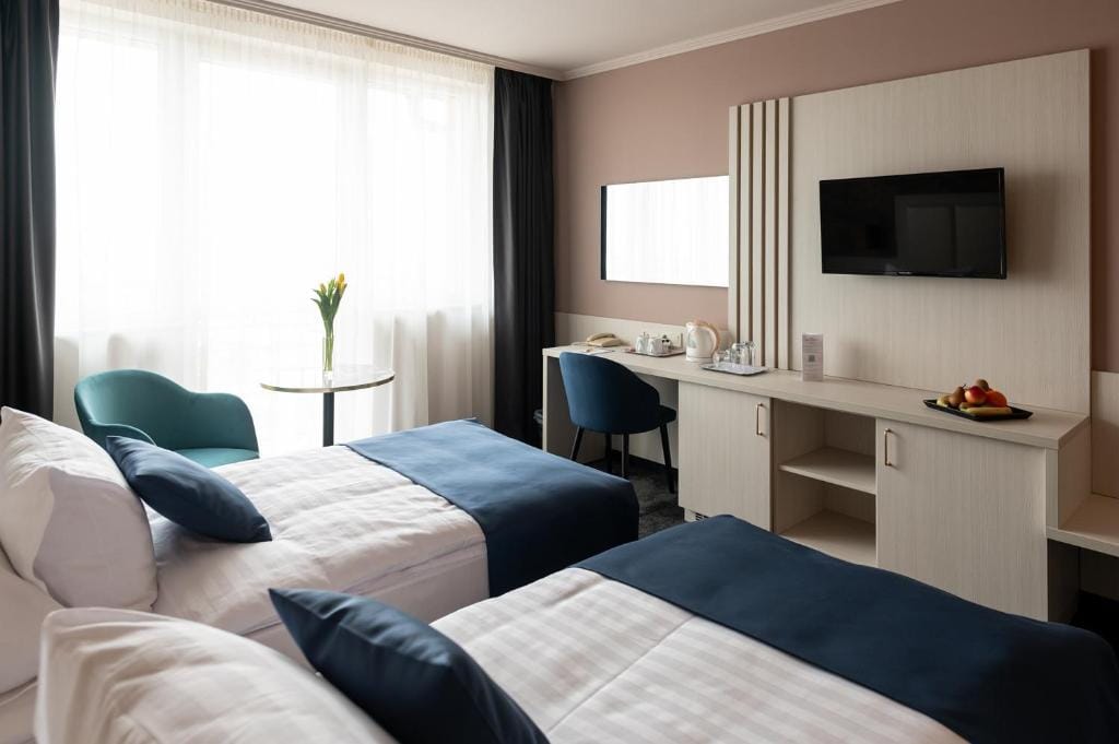 Airport Hotel Budapest — 3