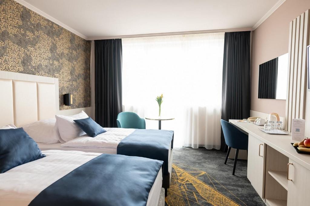Airport Hotel Budapest — 5