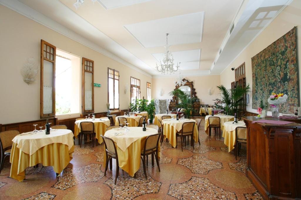 Hotel Antico Borgo — 4