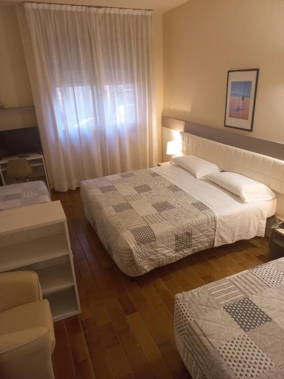 Park Hotel — 2