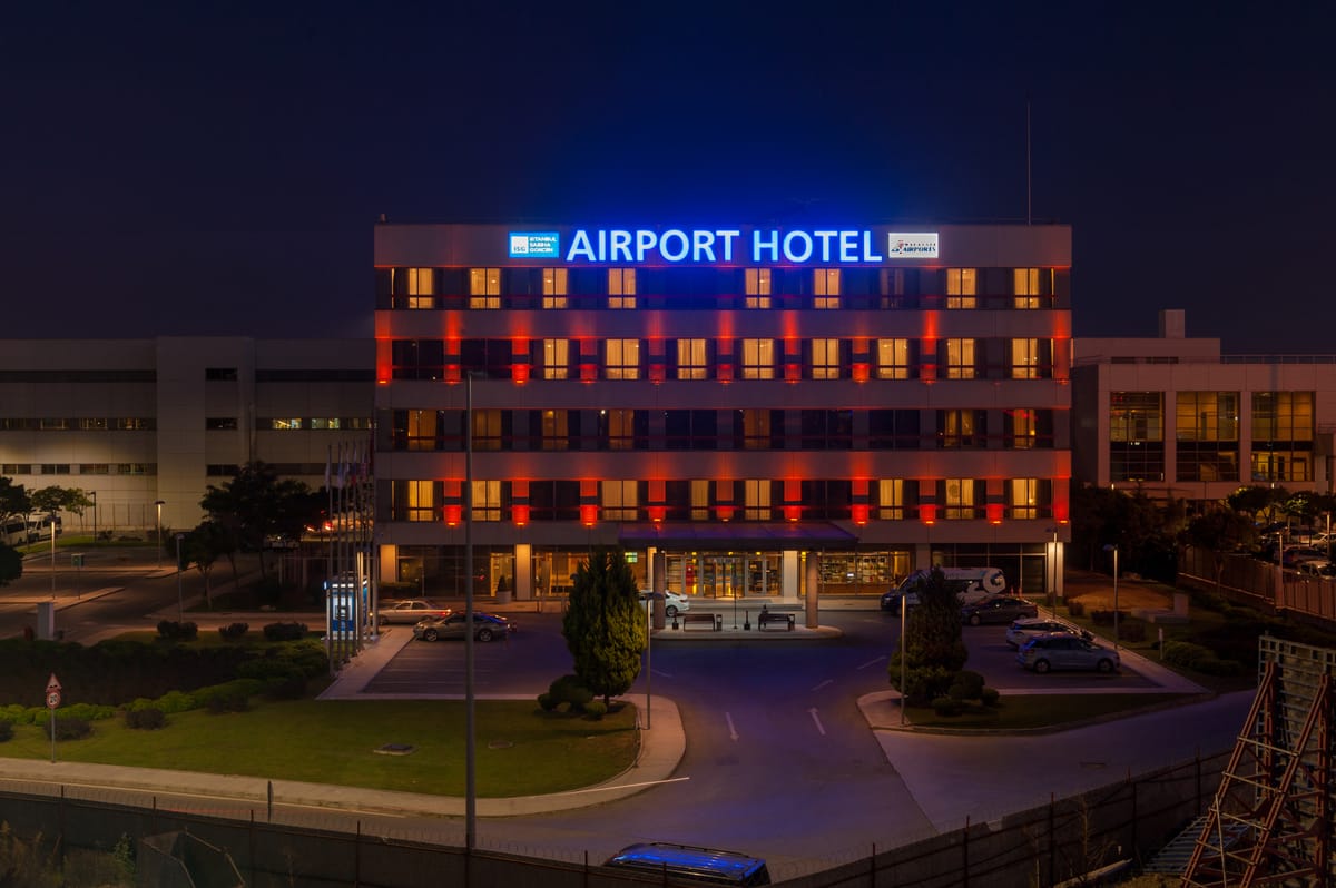 ISG Airport Hotel — 2