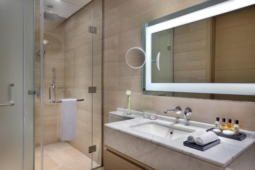 Jeddah Marriott Hotel Madinah Road — 4