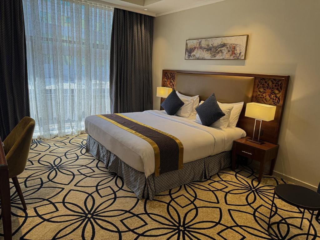 Lotaz Hotel Apartments - Al Salamah — 5