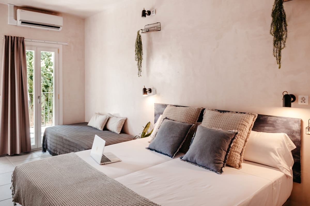 ASTUTO BOUTIQUE HOTEL