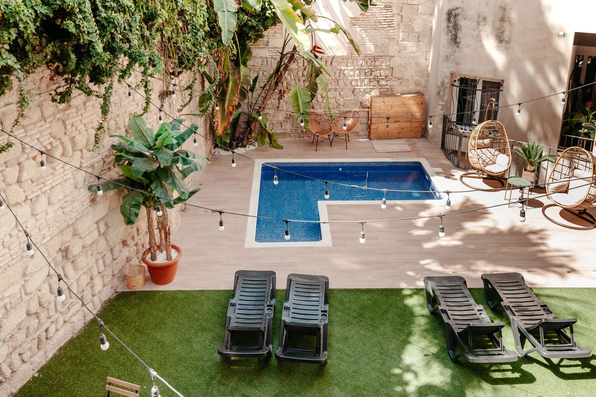 ASTUTO BOUTIQUE HOTEL — 2