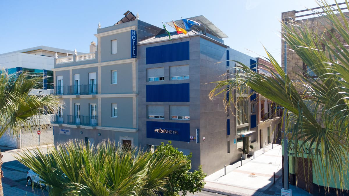 Énfasis Hotel — 4