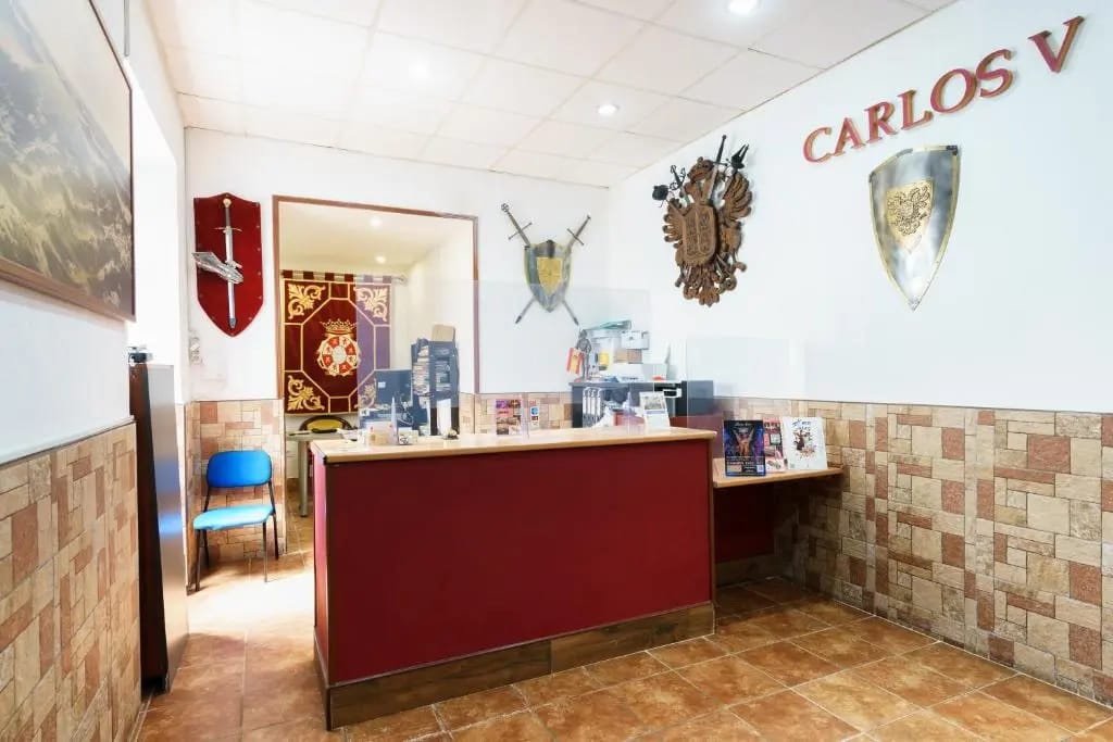 Hotel Carlos V by Vivere Stays — 3
