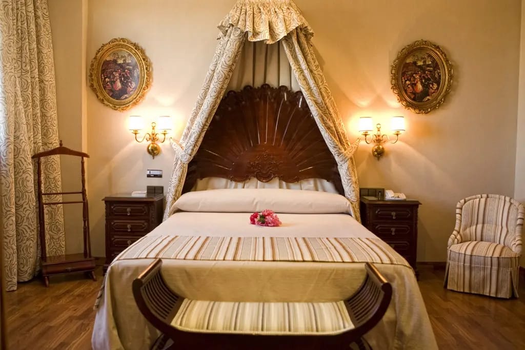 Hotel La Cueva Park — 5