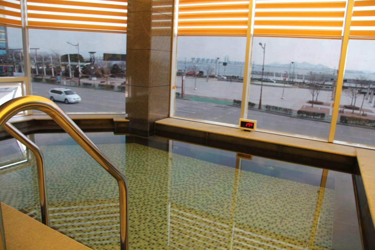 Fontana Beach Hotel — 2