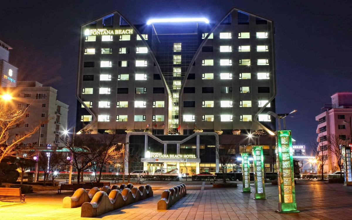 Fontana Beach Hotel — 4