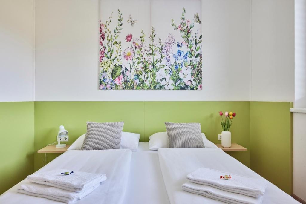 I AM HOTELS Leoben — 2