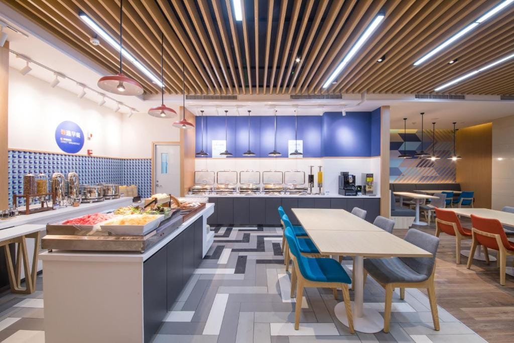 Holiday Inn Express Shanghai Jiading Center by IHG — 5