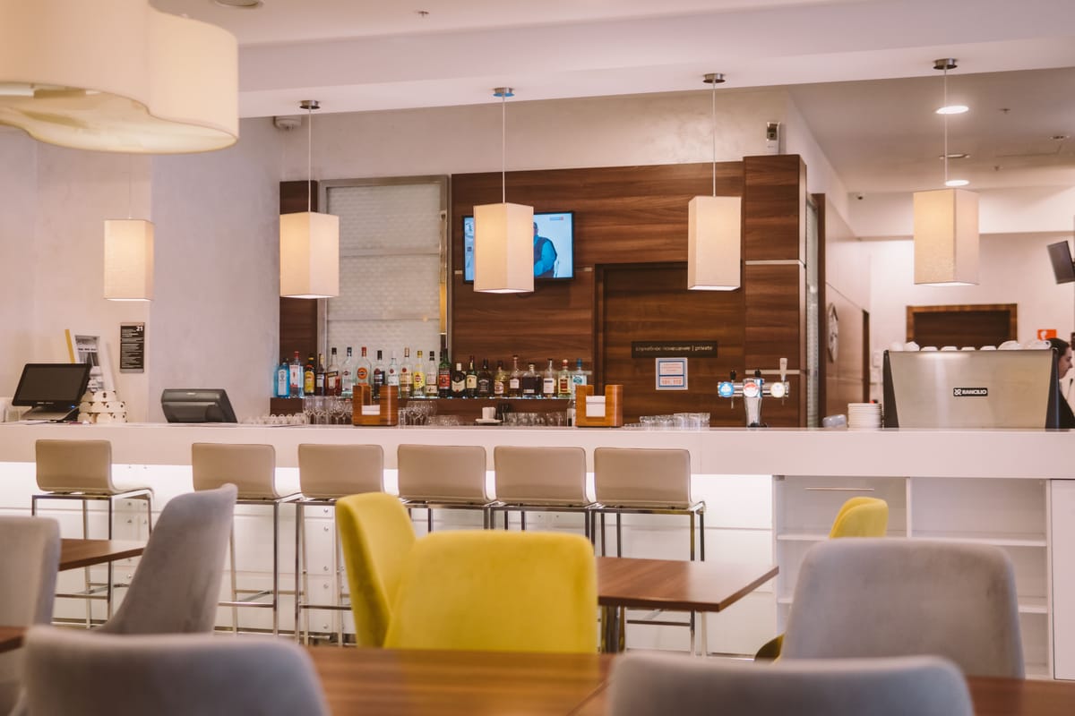 Hampton by Hilton — 3