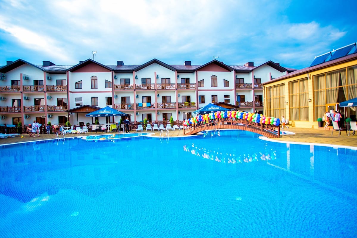 Klub-Otel' "Zolotoy Bereg" — 3