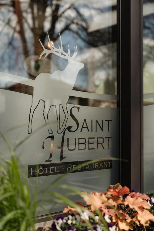 Hotel Saint-Hubert — 5