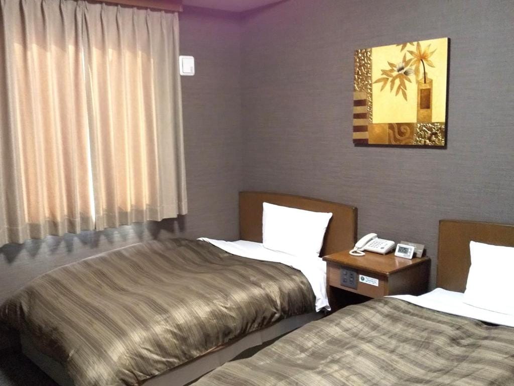 Hotel Route-Inn Tsu Ekiminami -Kokudo23gou- — 2