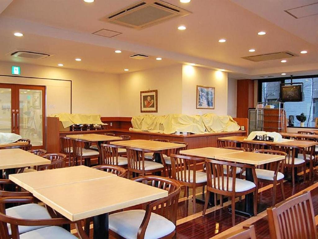 Hotel Route-Inn Tsu Ekiminami -Kokudo23gou- — 4